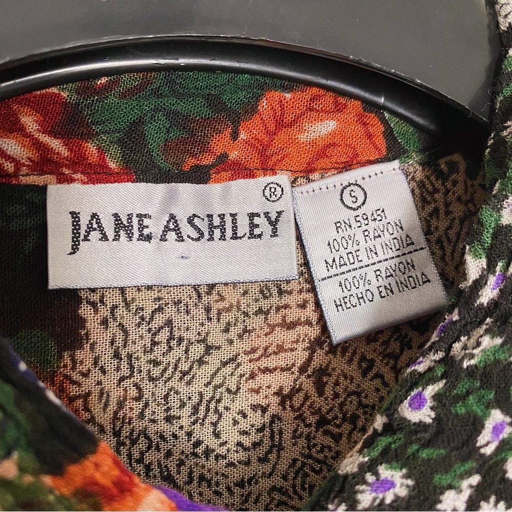 Jane Ashley Multicolor Patchwork Floral Hand Bead… - image 4